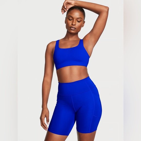 NWT VS Featherweight Max Sports Bra + Essentials Bike Short Set - Size S - Picture 6 of 6
